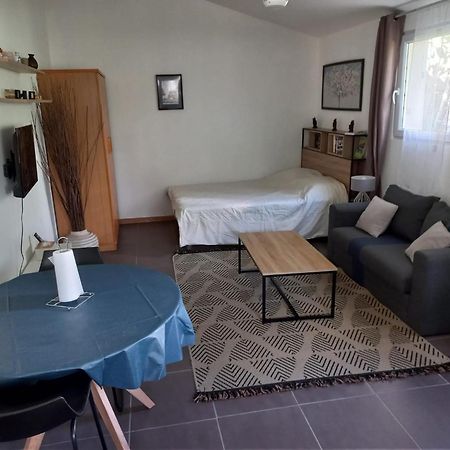 Maisonnette Au Calme Gennevilliers Exteriör bild