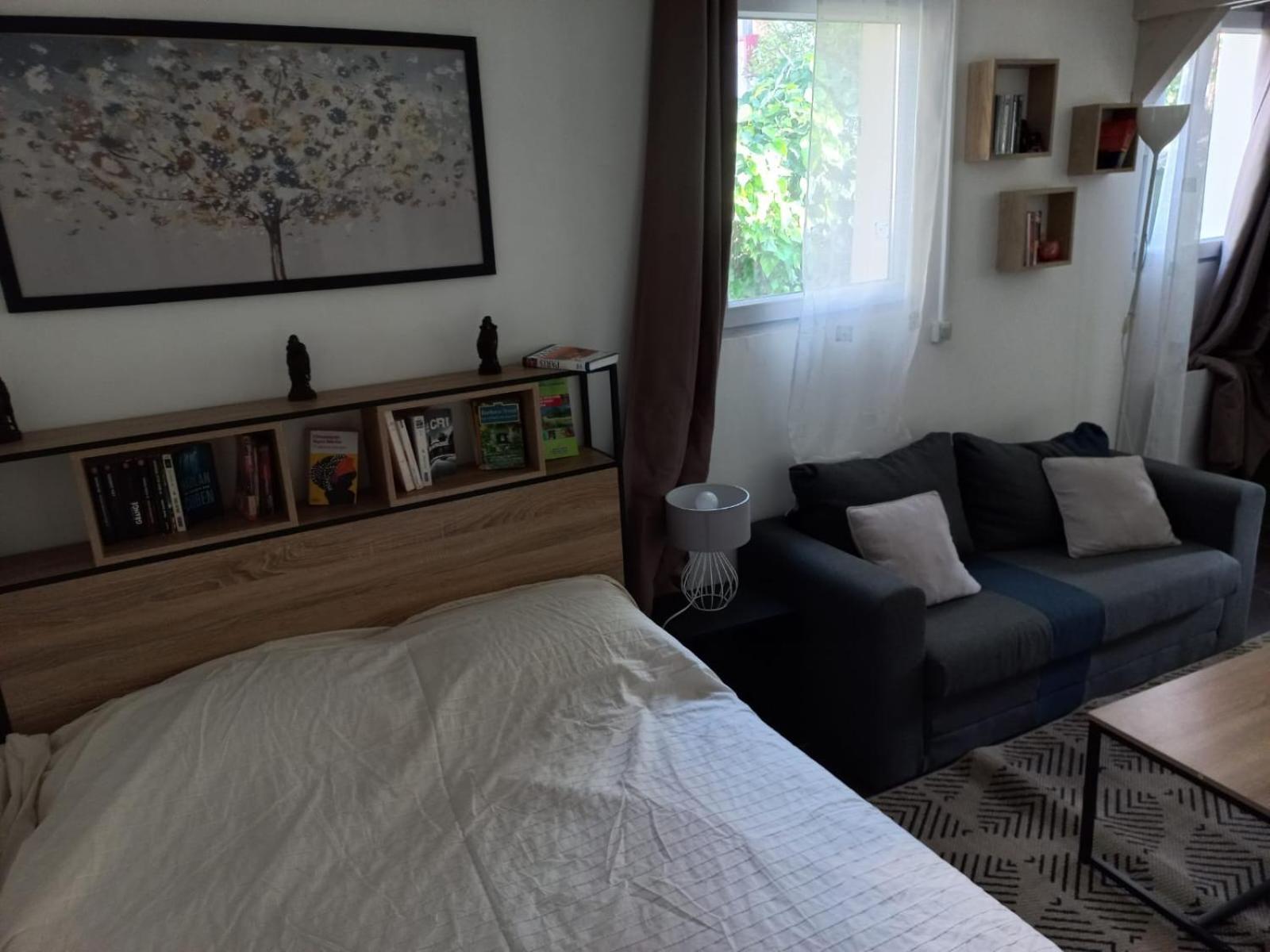 Maisonnette Au Calme Gennevilliers Exteriör bild