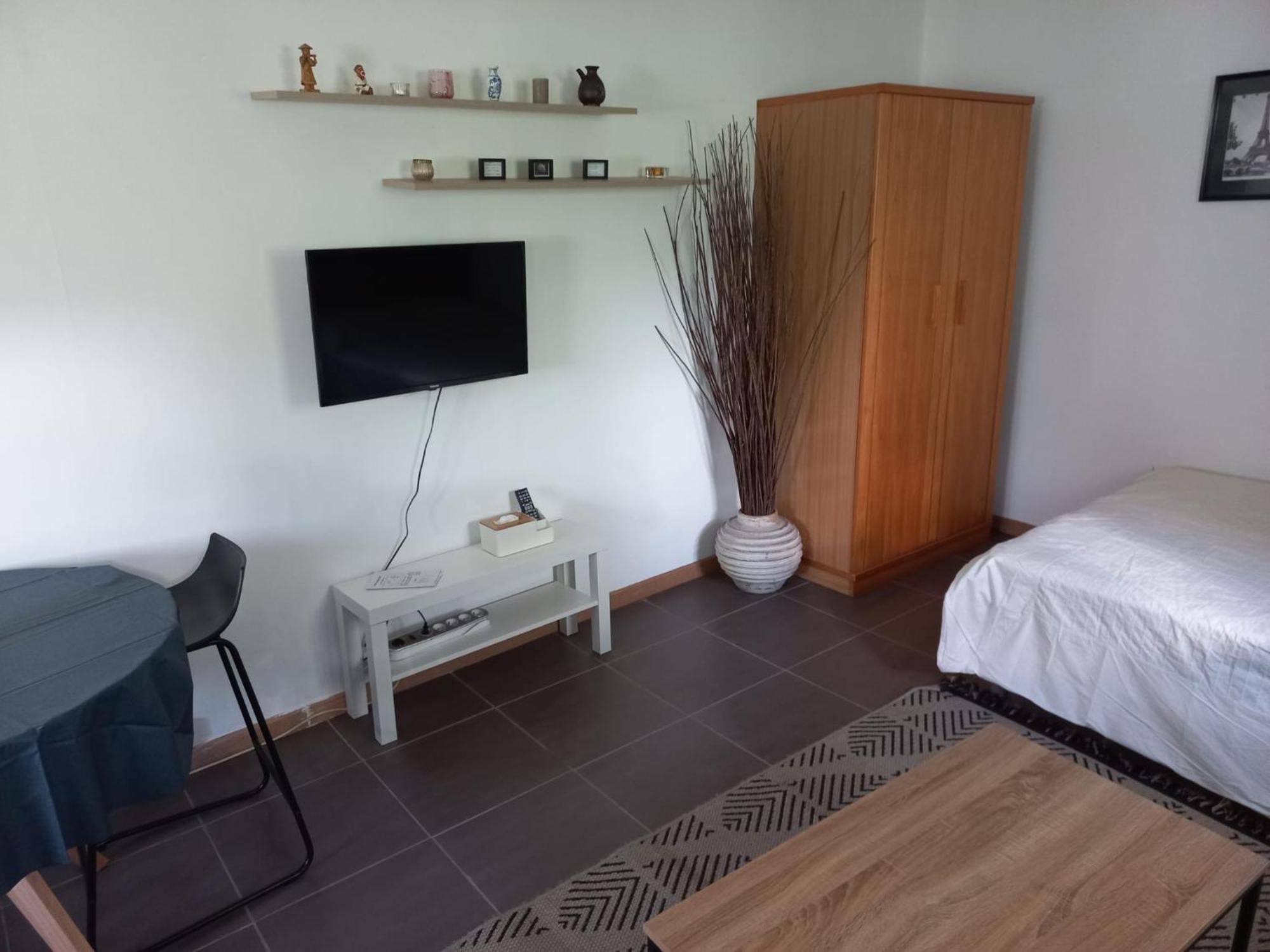 Maisonnette Au Calme Gennevilliers Exteriör bild