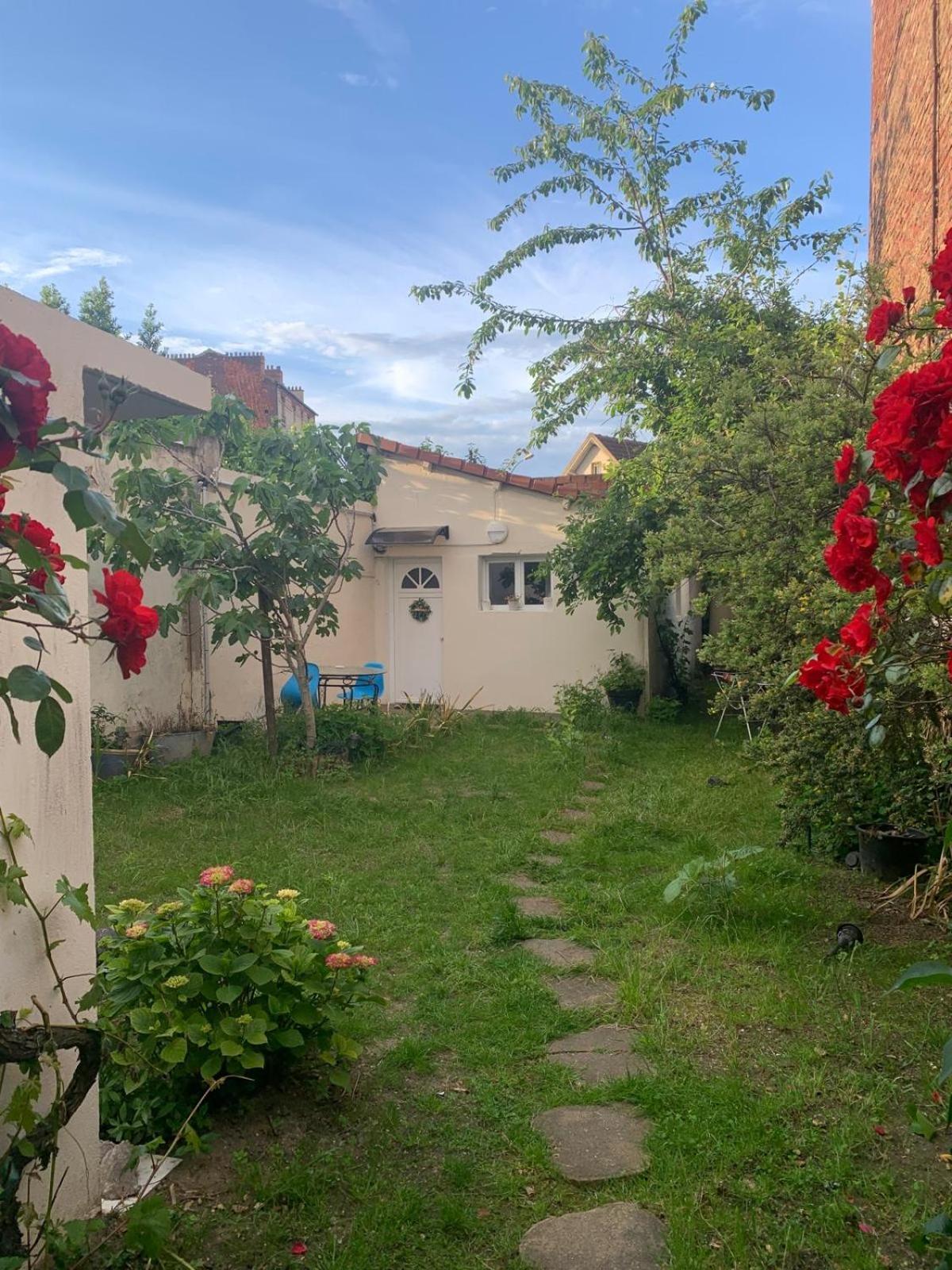 Maisonnette Au Calme Gennevilliers Exteriör bild
